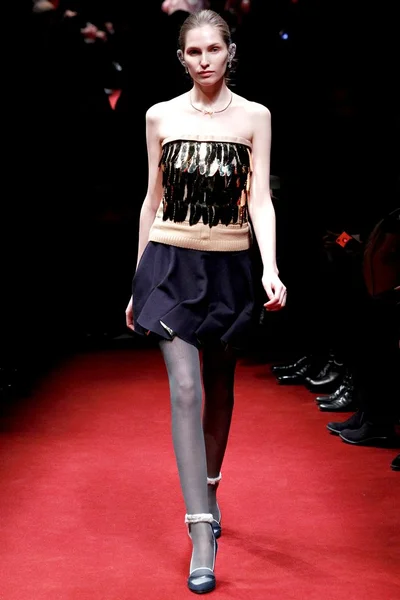 Look 38